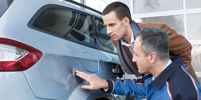 Первый осмотр автомобиля 2.jpg Первый осмотр автомобиля 2.jpg