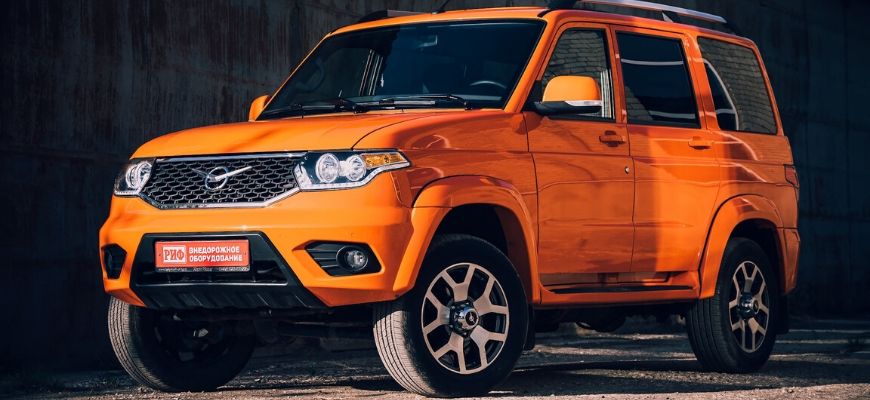 УАЗ Какой первый автомобиль купить новичку женский, мужской и подержанный в 2022 году