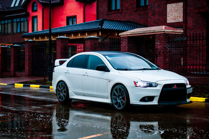 Mitsubishi lancer 10