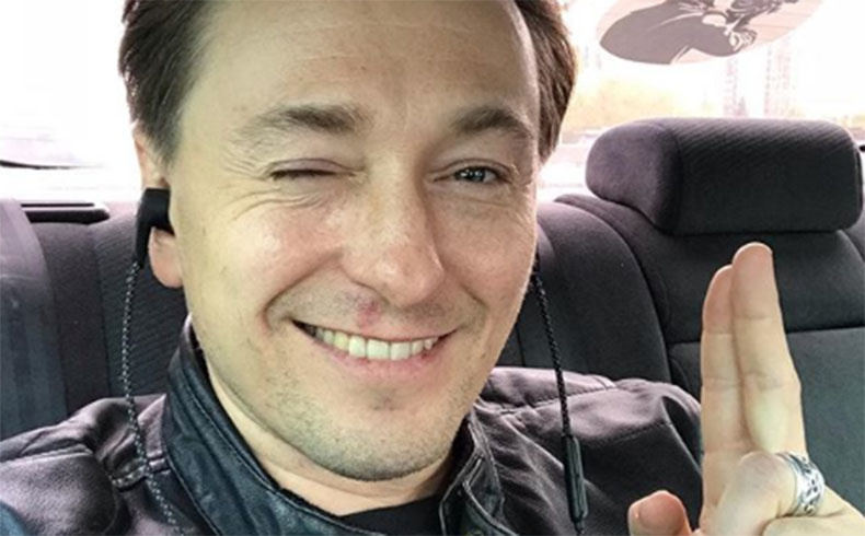 Никаких Джипов и Мерсов: чем рулит Сергей Безруков за пределами съемочной площадки (фото)