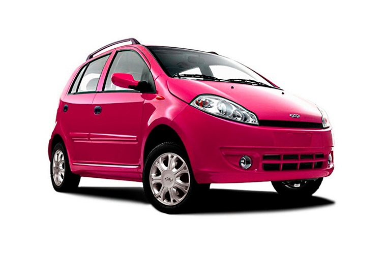 Малолитражные автомобили идеальны для города — они легко маневрируют в пробках и не требуют много места на парковке.-2