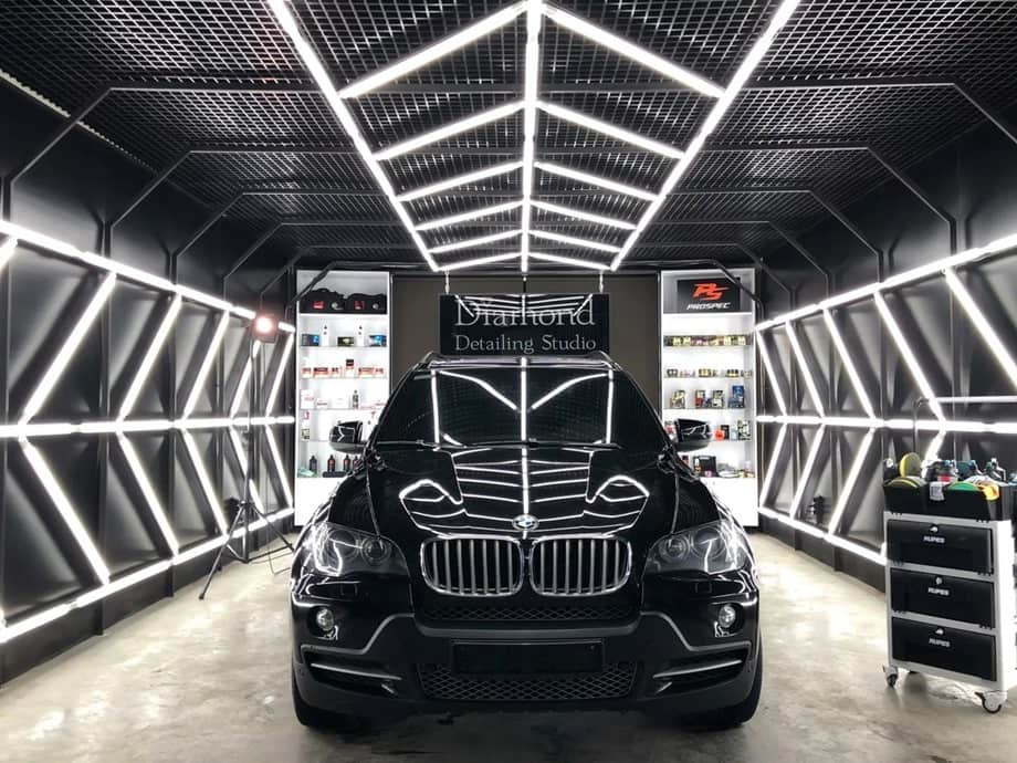 Детейлинг: Искусство создания идеального автомобиля